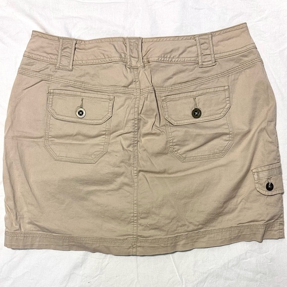 Y2K beige cargo skirt - Picture 2 of 2
